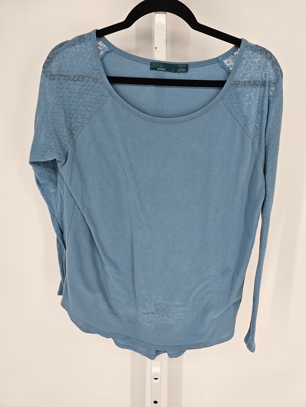 Prana Womens Sz L Long Sleeve T Shirt Textured Sleeves Light Blue